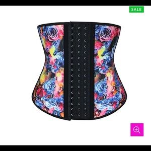 Luxx Curves Waist trainer